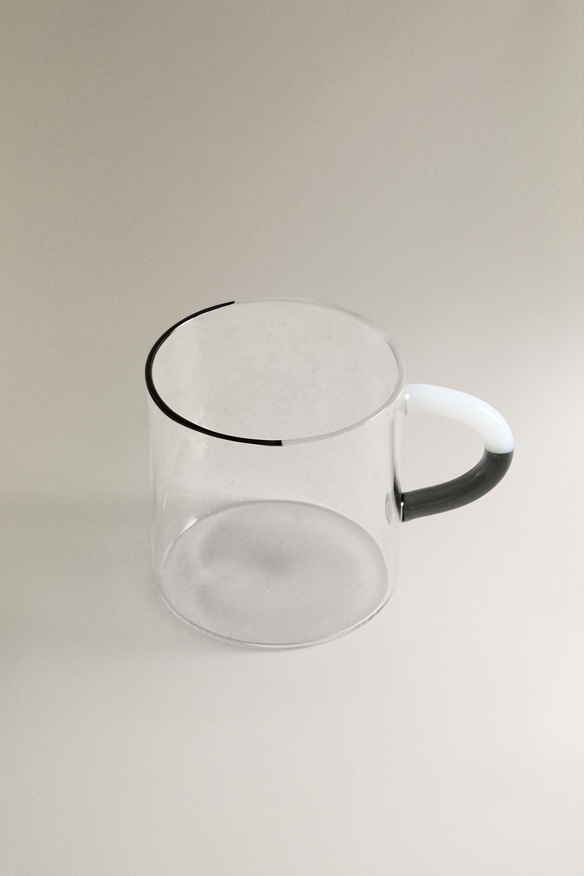 BOROSILICATE GLASS MUG WITH COLORED HANDLE